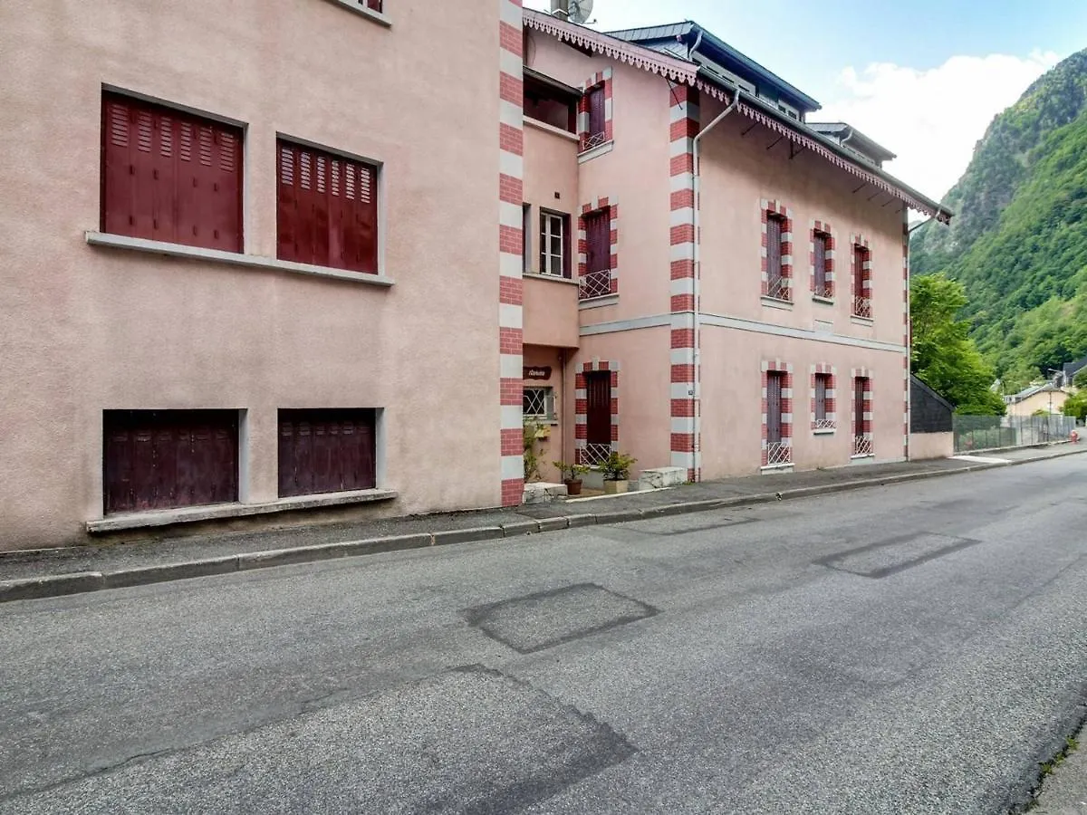 Appartement Cauterets, 2 pièces, 6 personnes - FR-1-401-152  Cauterets