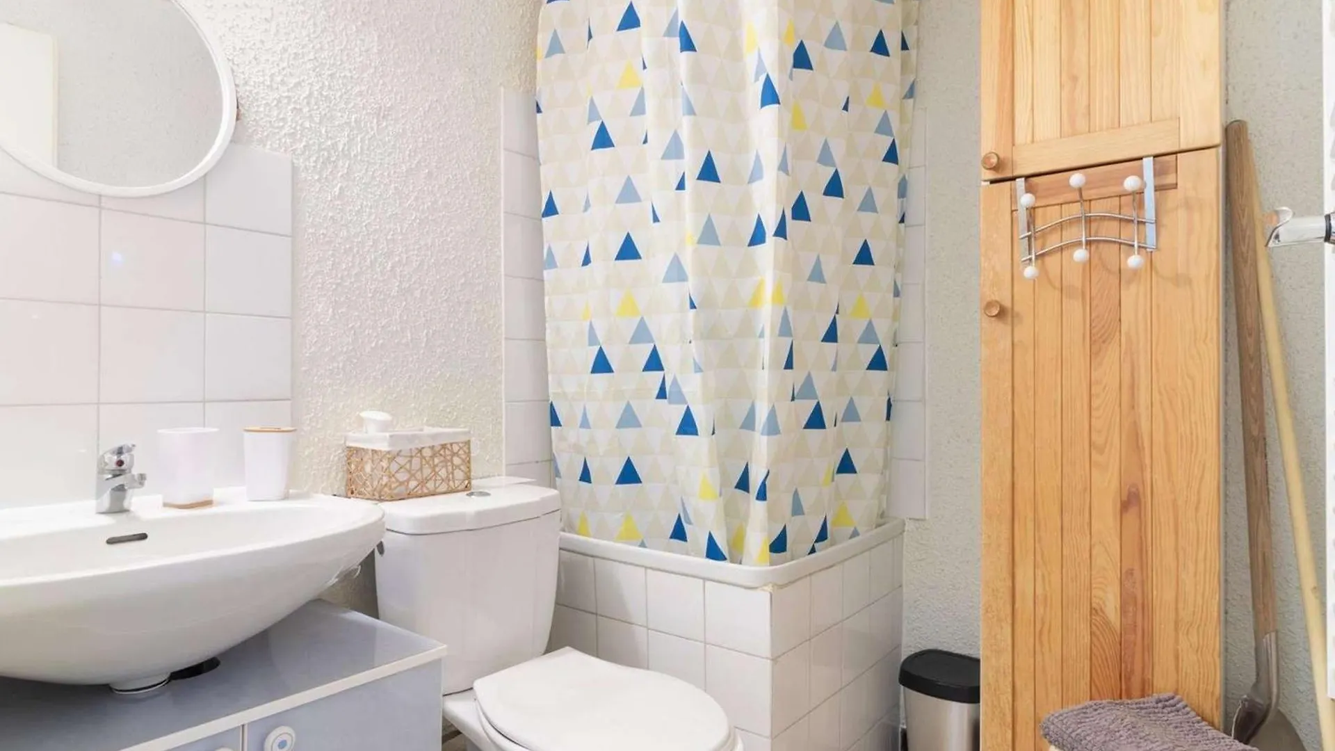 Appartement Cauterets, 2 pièces, 6 personnes - FR-1-401-152